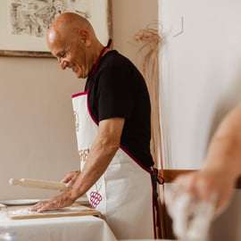 Kézzel készített tésztaóra Montalcinóban Brunellóval és ebéddel