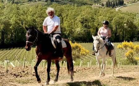 San Gimignano: Horse Riding in the Tuscan Hills