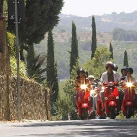 Vanuit Siena/Badesse: Vespa & Chianti Tour in de Toscaanse heuvels
