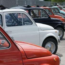 Depuis Sienne : Excursion d'une journée dans une Fiat 500 d'époque avec vignobles