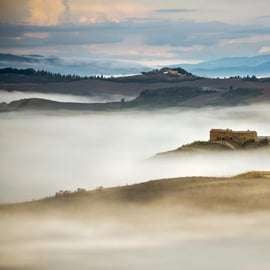 Pienza and Montepulciano Tour from Siena with Farm Lunch