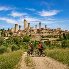 San Gimignano E-Bike Tour with Voice Navigation