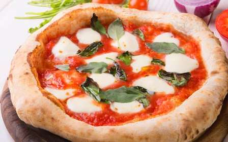 San Gimignano: 2-Hour Pizza Class & Wine Tasting