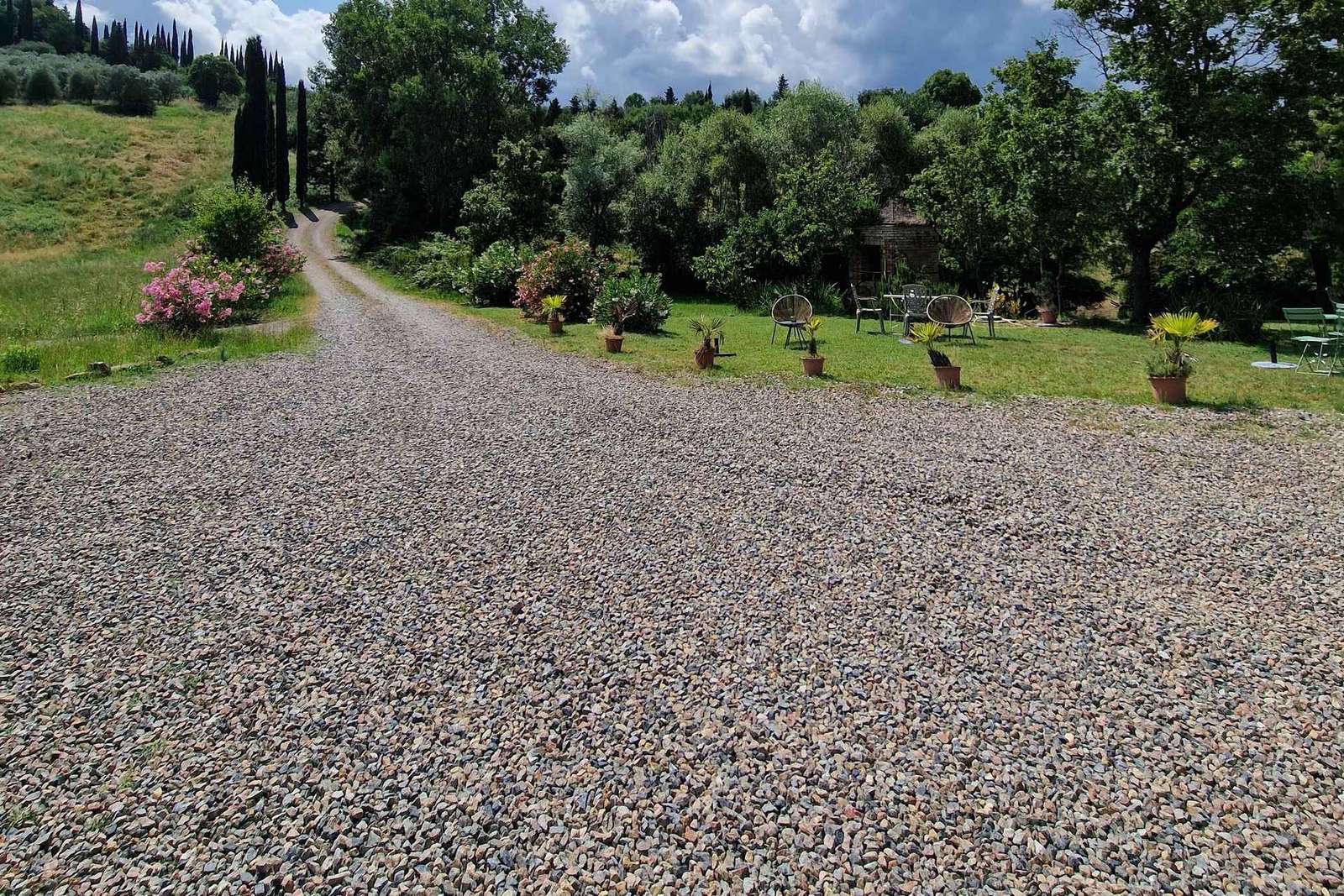 San Gimignano: Wine Tasting In A Beautiful Tuscan Villa