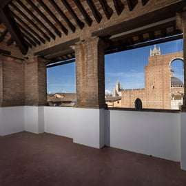Palazzo delle Papesse em Siena: degustação de vinhos no pátio + panorama