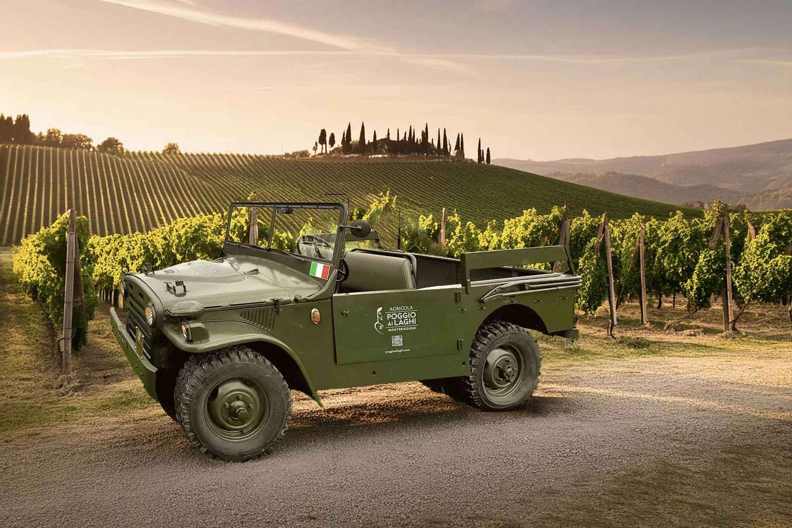 Oldtimer-Jeep-Tour Toskana mit Weinprobe und Mittagessen