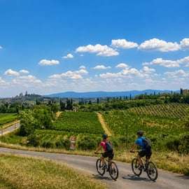 Montalcino : visite en vélo électrique dans le Val d'Orcia avec dégustation de Brunello
