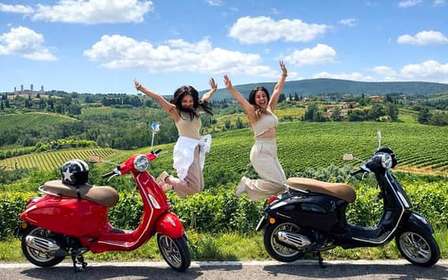 Z San Gimignano: półdniowa wycieczka Vespą po Chianti z lunchem