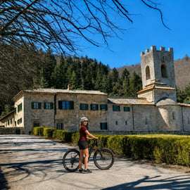 Tour in e-bike nel Chianti: Gaiole, Radda e Coltibuono