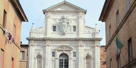 Kostel San Raimondo