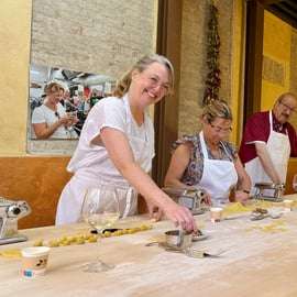 Clase de cocina de pasta y tiramisú en Siena