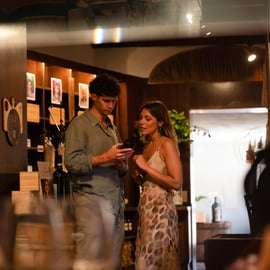 Večeře s degustací vína v San Gimignanu ve sklepě